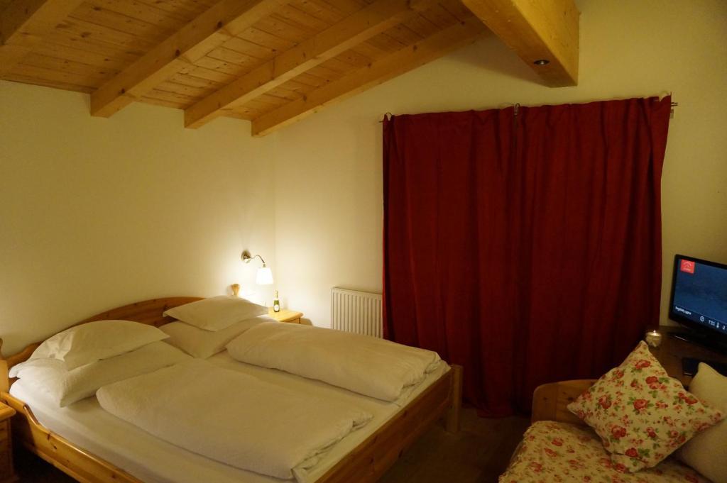 Haus Senoner Bed and Breakfast Κίτσμπουελ Δωμάτιο φωτογραφία